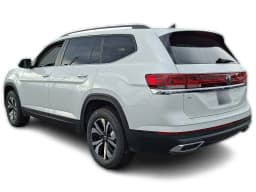 Volkswagen Atlas 2.0T SE 4MOTION 2026 — side view