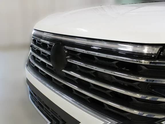 Volkswagen Atlas 2.0T SE 4MOTION 2026 — side view
