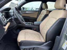Volkswagen Atlas Cross Sport 2.0T SE w/Technology FWD 2026 — side view