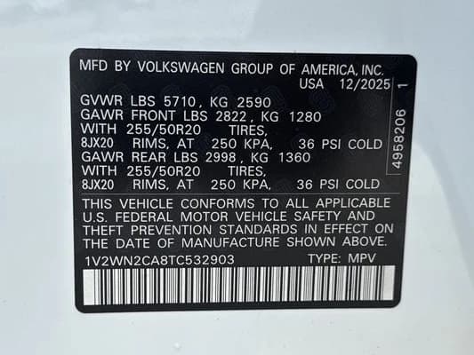 Volkswagen Atlas 2.0T SE w/Technology FWD 2026 — side view