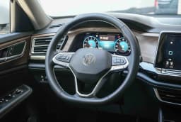 Volkswagen Atlas 2.0T SE w/Technology FWD 2026 — side view