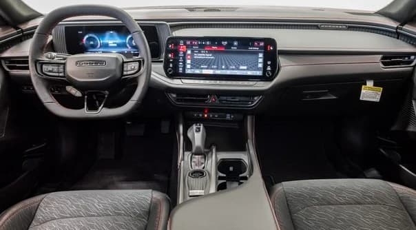 Dodge Charger Scat Pack 2-Door AWD 2026 — side view