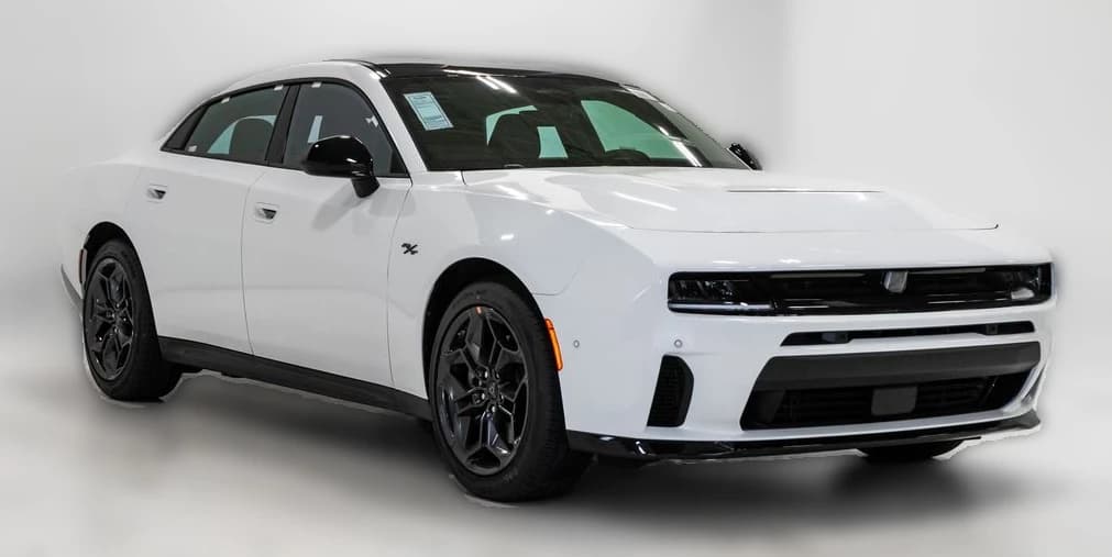 Dodge Charger R/T 4-Door AWD 2026 — side view