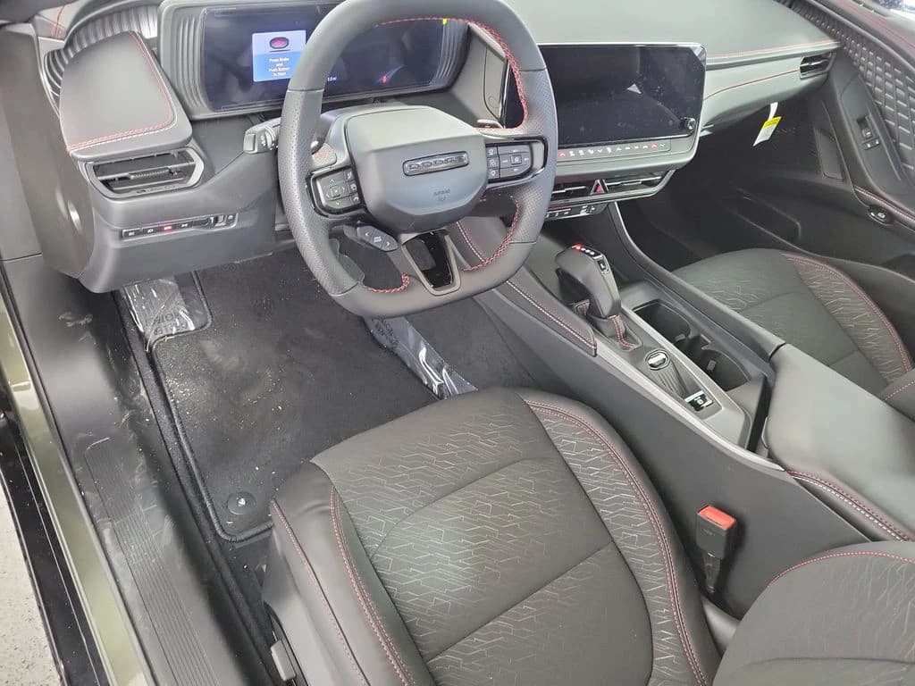 Dodge Charger Scat Pack 4-Door AWD 2026 — side view