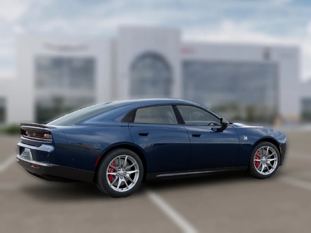 Dodge Charger Daytona Scat Pack 4-Door AWD 2026 — side view