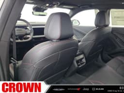Dodge Charger Daytona Scat Pack 4-Door AWD 2026 — side view