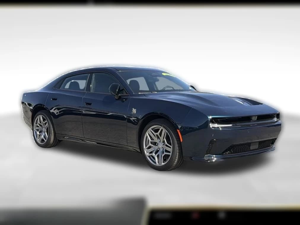 Dodge Charger Daytona Scat Pack 4-Door AWD 2026 — side view
