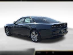 Dodge Charger Daytona Scat Pack 4-Door AWD 2026 — side view