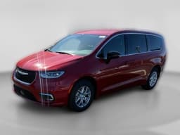 Chrysler Pacifica Select FWD 2026 — side view