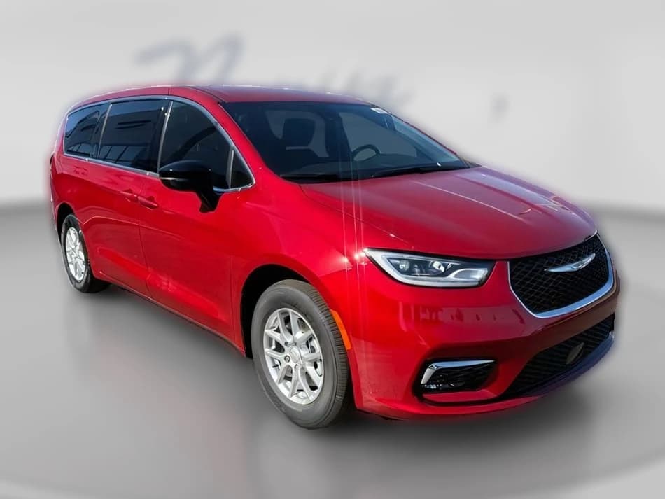 Chrysler Pacifica Select FWD 2026 — side view