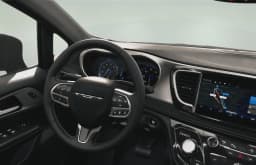 Chrysler Pacifica Select FWD 2027 — side view