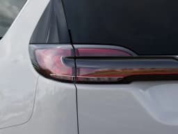 Chrysler Pacifica Select FWD 2026 — side view