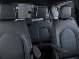 Chrysler Pacifica Select FWD 2026 — side view