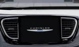 Chrysler Pacifica Select FWD 2026 — side view