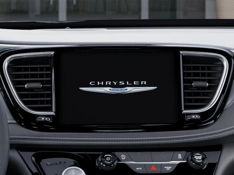 Chrysler Pacifica Select FWD 2026 — side view