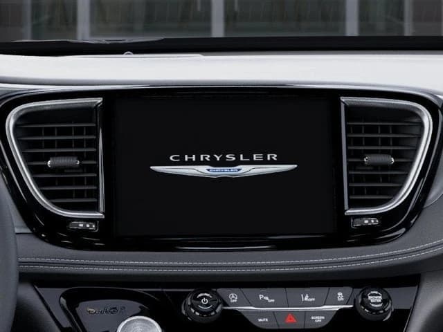 Chrysler Pacifica Select FWD 2026 — side view