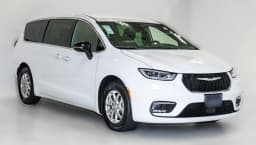 Chrysler Pacifica Select FWD 2026 — side view