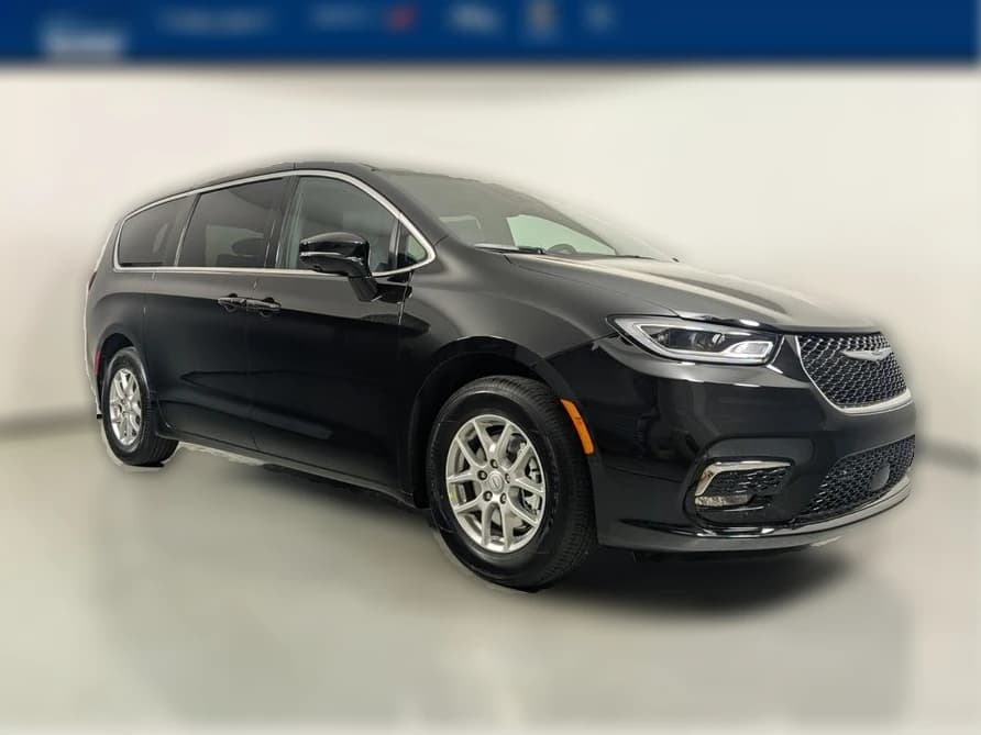 Chrysler Pacifica Select FWD 2026 — side view