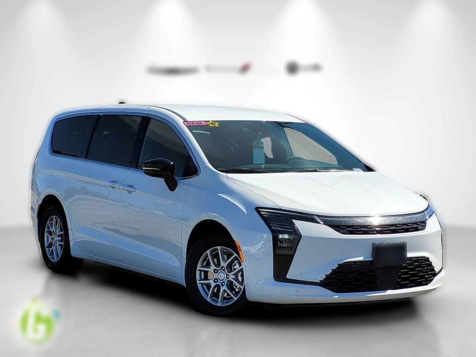 Chrysler Pacifica Select FWD 2027 — side view