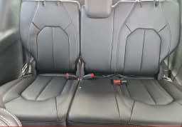 Chrysler Pacifica Select FWD 2027 — side view