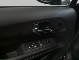 Chrysler Pacifica Select FWD 2026 — side view