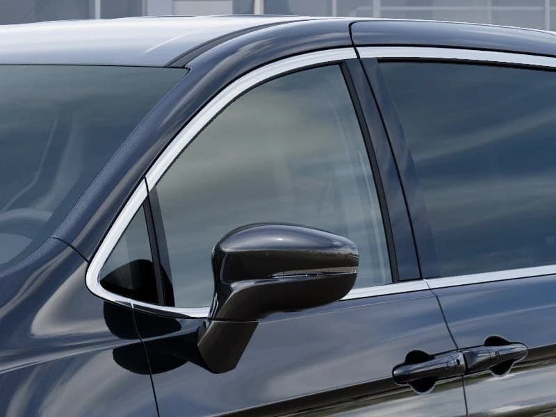 Chrysler Voyager LX FWD 2026 — side view
