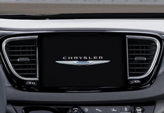 Chrysler Voyager LX FWD 2026 — side view