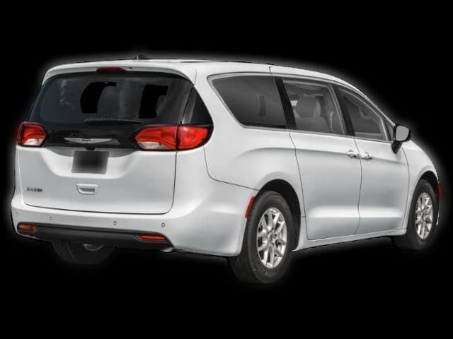 Chrysler Voyager LX FWD 2026 — side view
