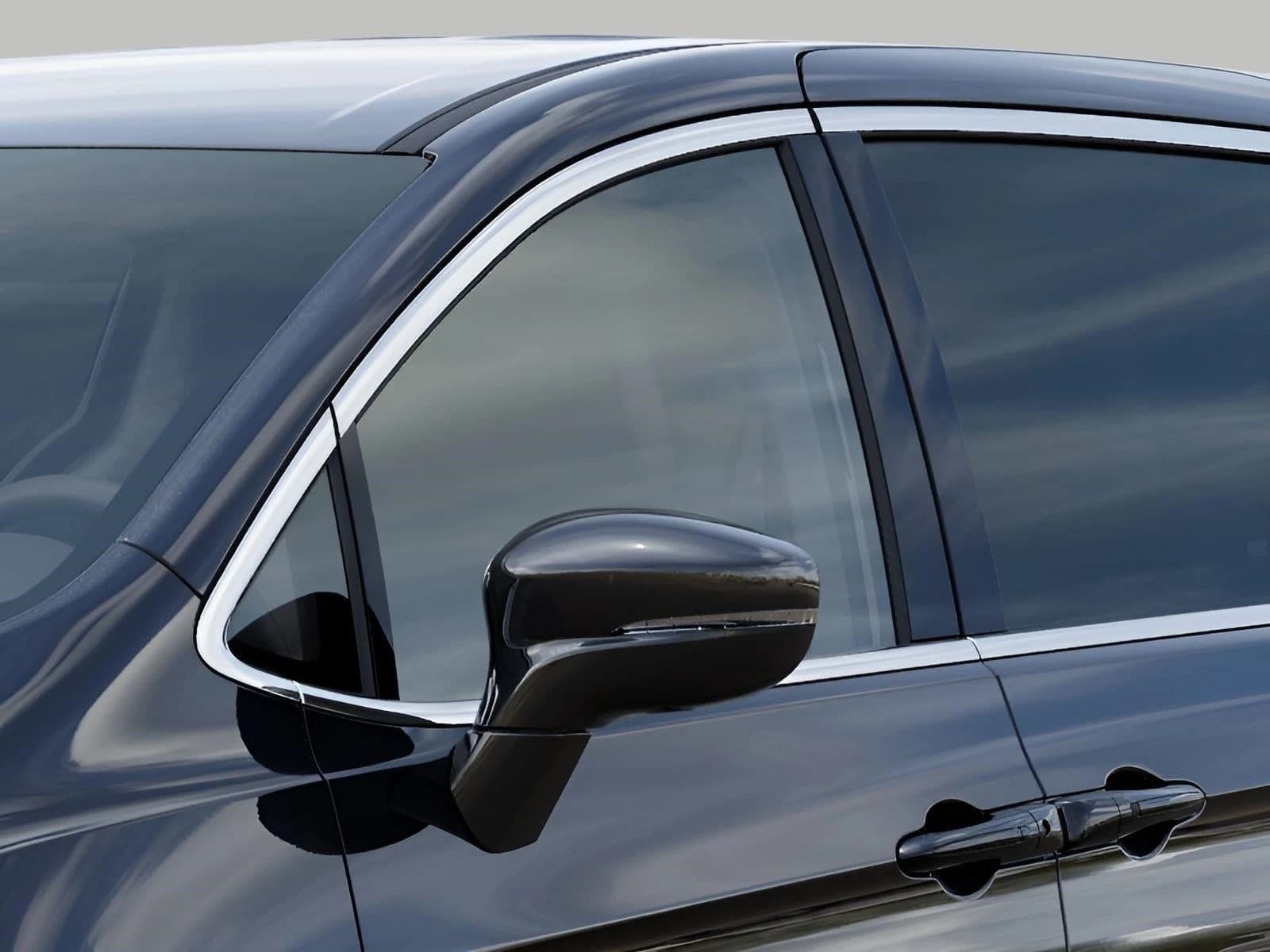 Chrysler Voyager LX FWD 2026 — side view