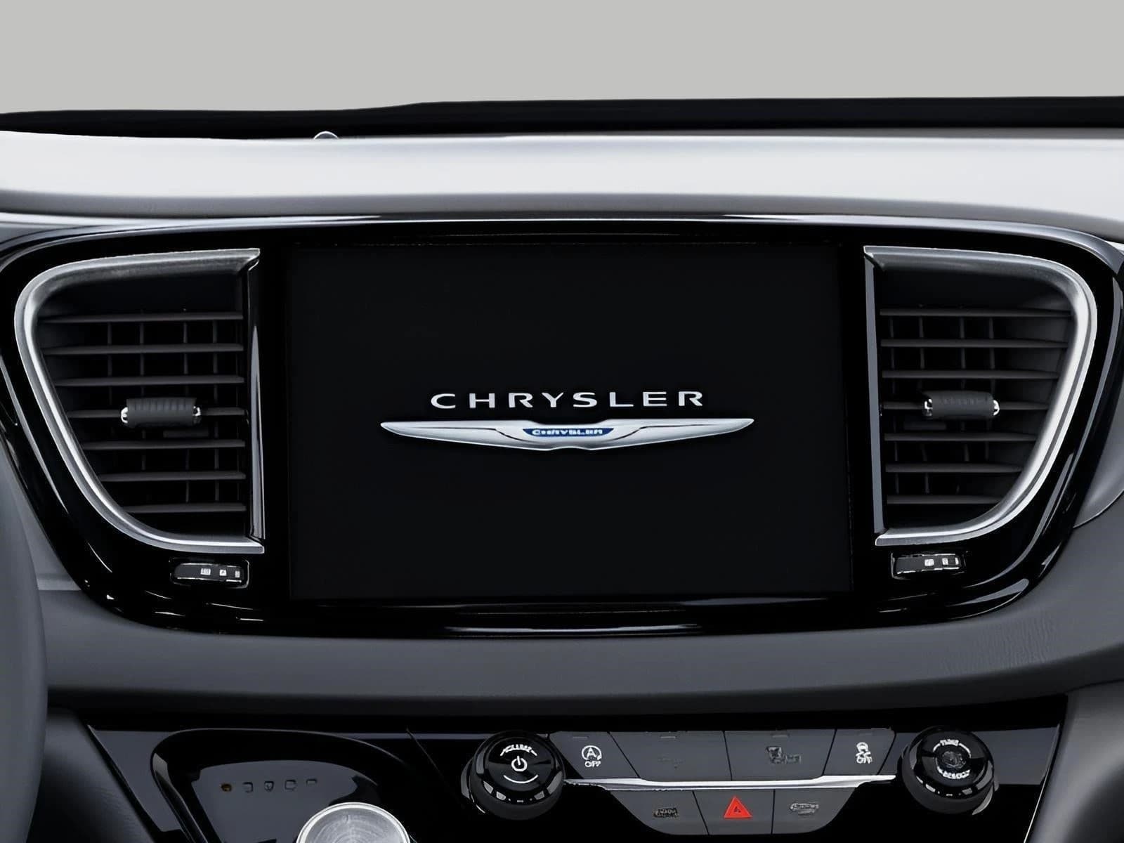 Chrysler Voyager LX FWD 2026 — side view