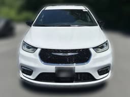 Chrysler Pacifica Select AWD 2026 — side view