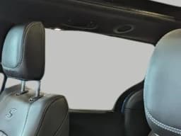 Chrysler Pacifica Select AWD 2026 — side view