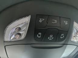 Chrysler Pacifica Select AWD 2026 — side view