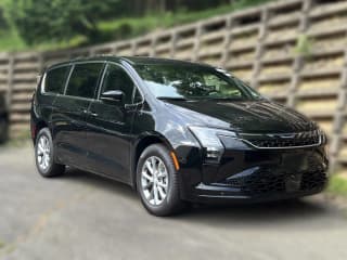 Chrysler Pacifica Select AWD