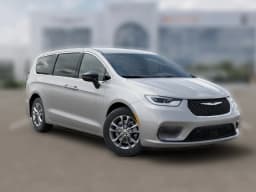 Chrysler Pacifica Select AWD 2026 — side view