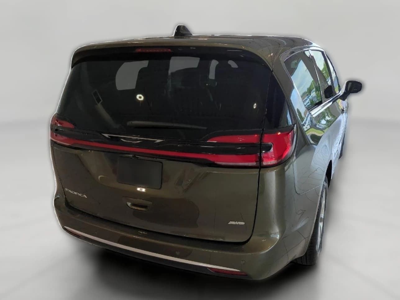 Chrysler Pacifica Select AWD 2027 — side view