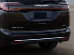 Chrysler Pacifica Pinnacle AWD 2026 — side view