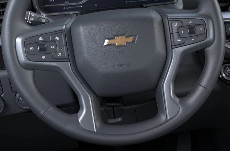 Chevrolet Silverado 2500HD LT 4WD Crew Cab 159" 2026 — side view