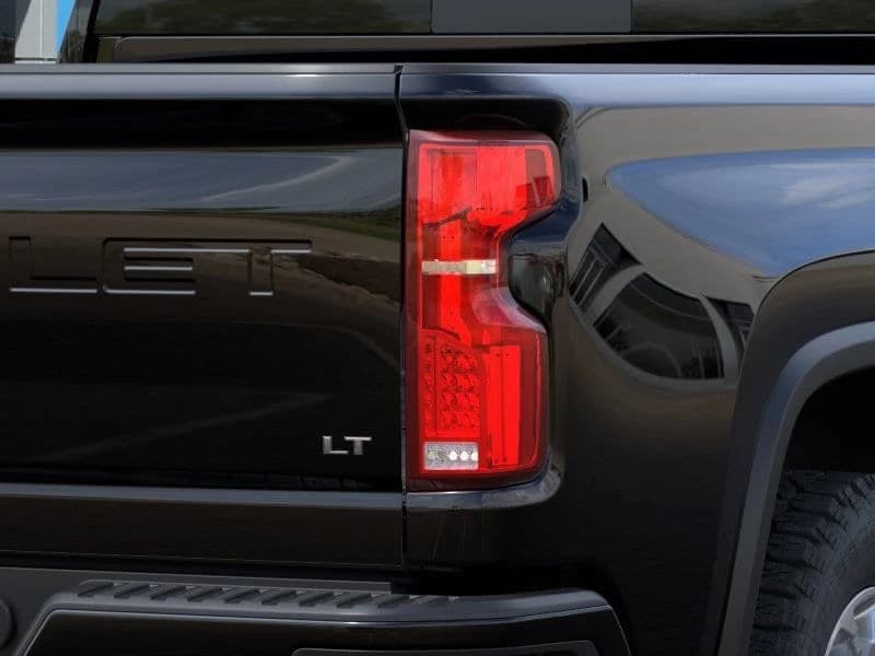 Chevrolet Silverado 2500HD LT 4WD Crew Cab 159" 2026 — side view