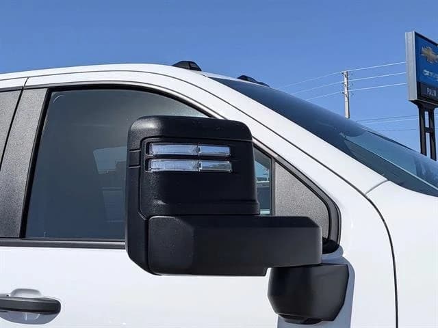 Chevrolet Silverado 2500HD Work Truck 4WD Crew Cab 159" 2026 — side view
