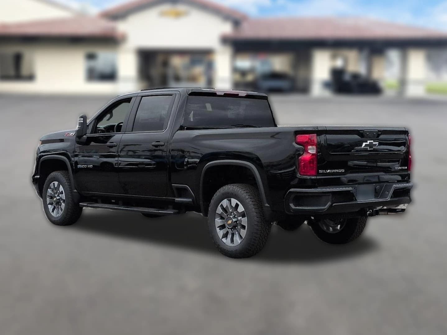 Chevrolet Silverado 2500HD Custom 4WD Crew Cab 159" 2026 — side view