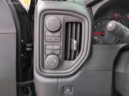 Chevrolet Silverado 2500HD Custom 4WD Crew Cab 159" 2026 — side view