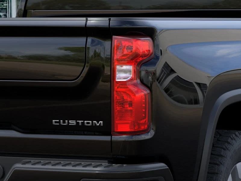 Chevrolet Silverado 2500HD Custom 4WD Crew Cab 159" 2026 — side view