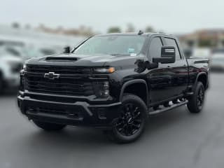 Chevrolet Silverado 2500HD Custom 4WD Crew Cab 159"