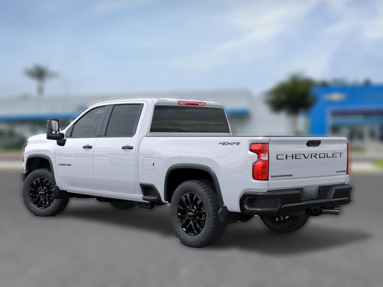 Chevrolet Silverado 2500HD Custom 4WD Crew Cab 159" 2026 — side view