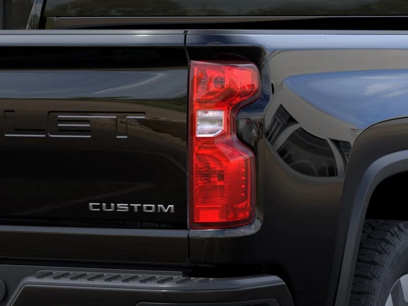 Chevrolet Silverado 2500HD Custom 4WD Crew Cab 159" 2026 — side view