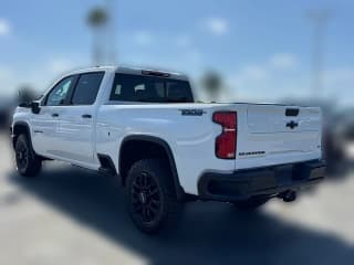Chevrolet Silverado 2500HD LT 4WD Crew Cab 159"