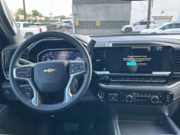 Chevrolet Silverado 2500HD LT 4WD Crew Cab 159" 2026 — side view
