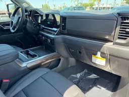Chevrolet Silverado 2500HD LT 4WD Crew Cab 159" 2026 — side view
