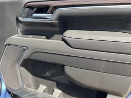 Chevrolet Silverado 2500HD LT 4WD Crew Cab 159" 2026 — side view